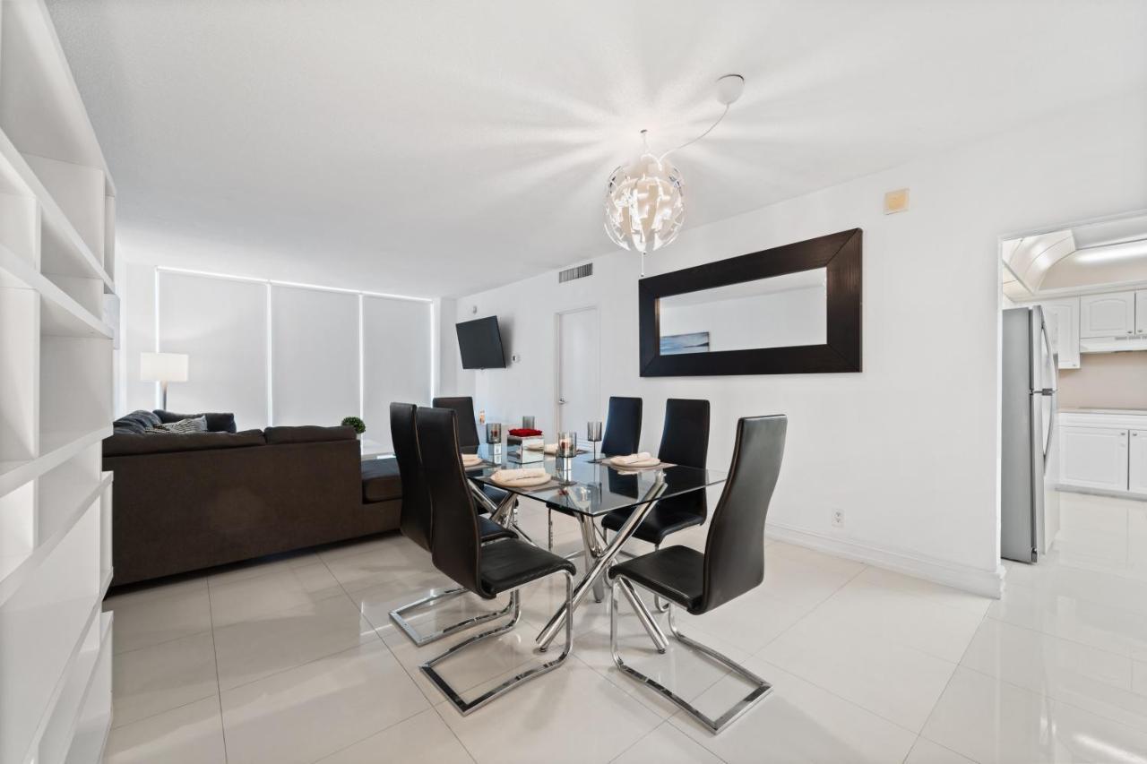 Luxury Beachfront Condo Private Beach Access, Pool & Game Room!!! Hollywood Eksteriør bilde
